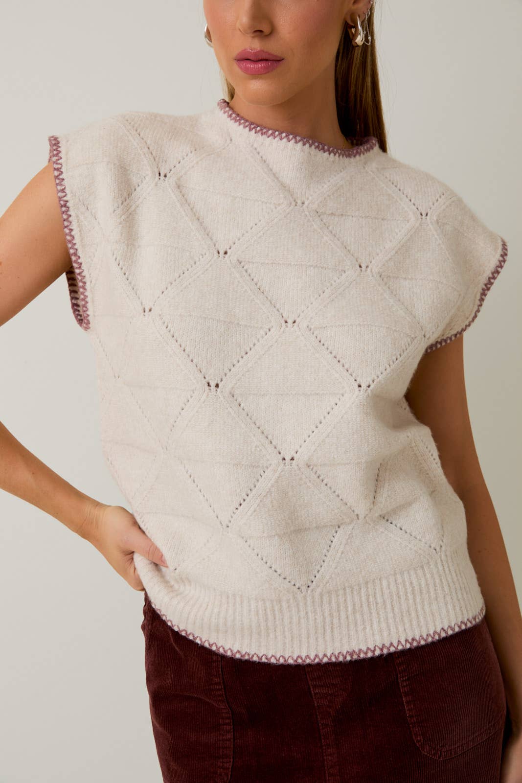 Wide Shoulder Sleeveless Sweater – Lark & Lily Boutique