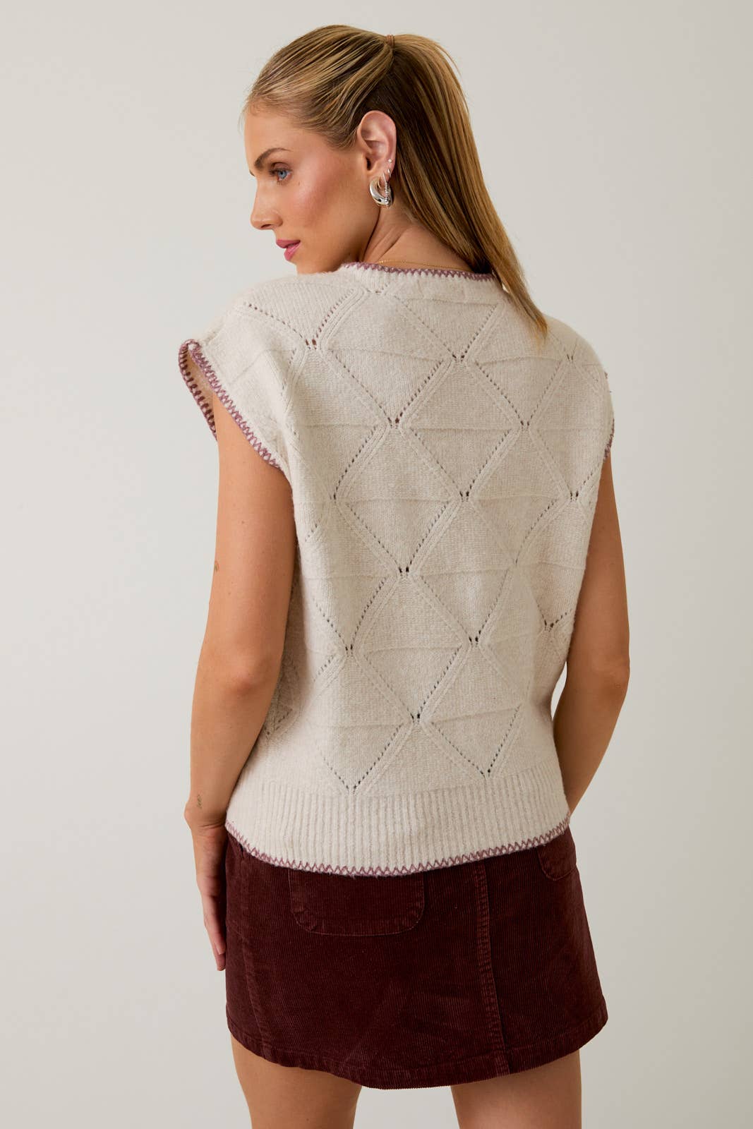 Wide Shoulder Sleeveless Sweater