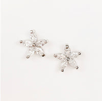 Dainty Flower Post Earrings - Lark & Lily Boutique